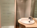 Baño con ducha